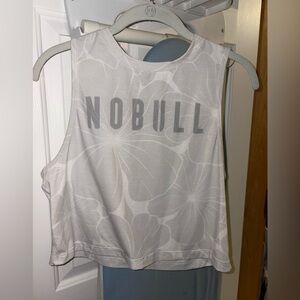 NOBULL white &Light Gray Cropped tank